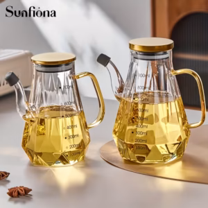 Shoppy crystal glass oil pourer with spout
